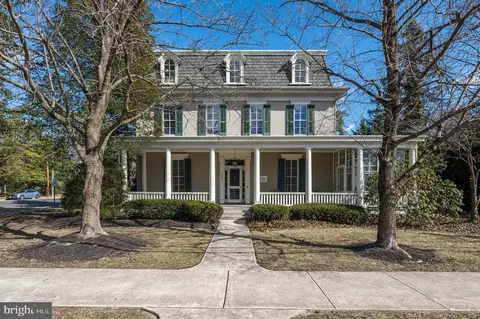 337 Chester Ave, Moorestown, NJ 08057