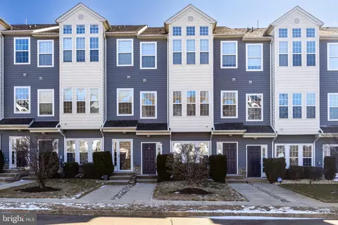 9 Fox Ct, Delanco, NJ 08075