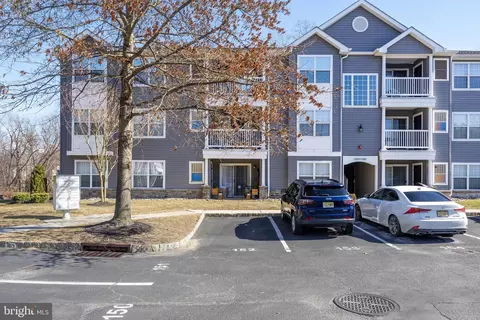 335 Nicholas Dr, Delran, NJ 08075