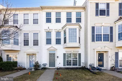 20 Snowberry Ln, Delran, NJ 08075