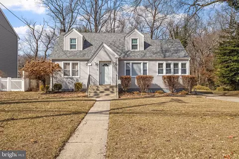 105 Kings Hwy, Moorestown, NJ 08057