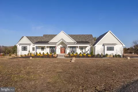268 Hartford Rd, Medford, NJ 08055