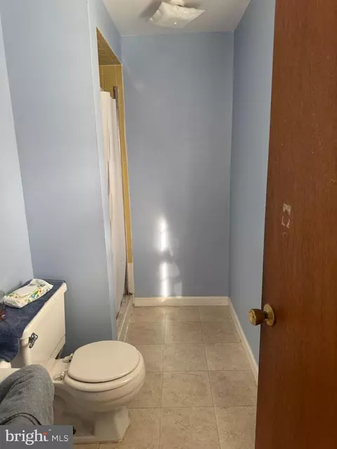 Entry Way - 184 Forge Rd, Delran, NJ 08075 photo 1 of 1