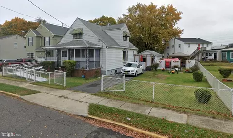 417 Hulme St, Burlington, NJ 08016