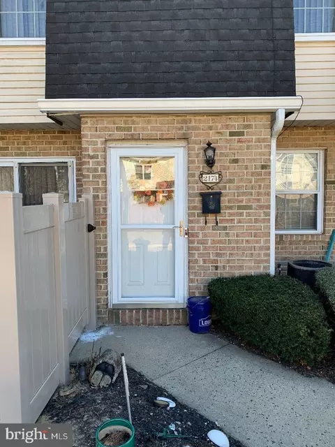 2174 Harbour Dr, Palmyra, NJ 08065