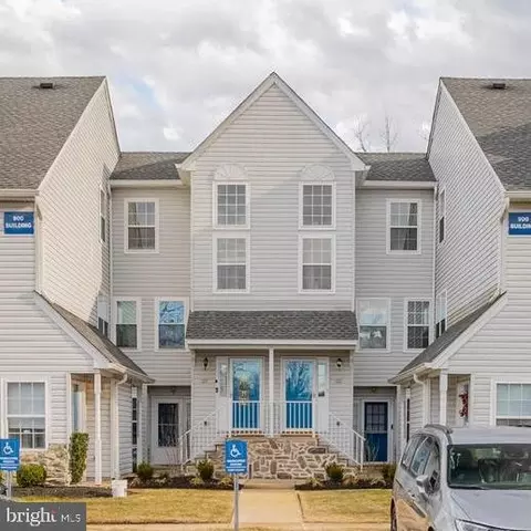905 Rabbit Run Rd, Marlton, NJ 08053