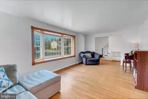 10 Sequoia Dr, Cinnaminson, NJ 08077 photo 5