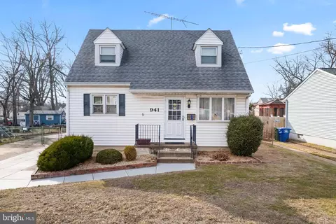 941 Cinnaminson Ave, Palmyra, NJ 08065
