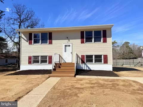 75 Tensaw Dr, Browns Mills, NJ 08015