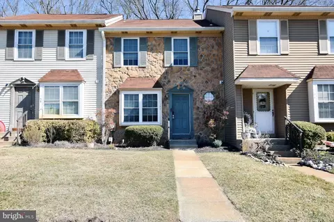 166 Camber La, Mount Laurel, NJ 08054