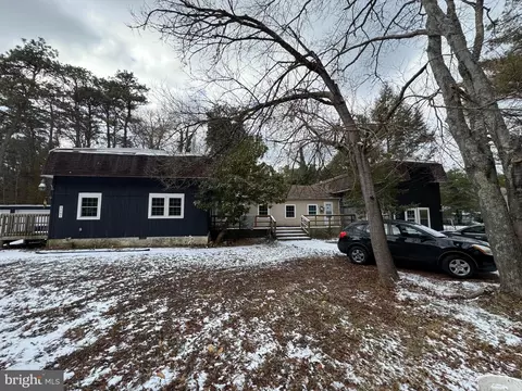 118 Bishop St, Browns Mills, NJ 08015