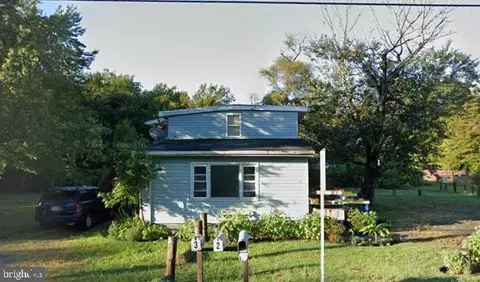362 Lakehurst Rd, Browns Mills, NJ 08015
