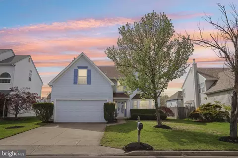 12 Barton Way, Mount Laurel, NJ 08054