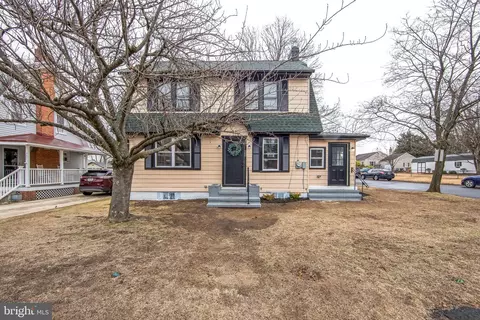 409 Neck Rd, Burlington, NJ 08016