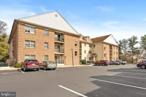 70 E Park St #2-7, Bordentown, NJ 08505
