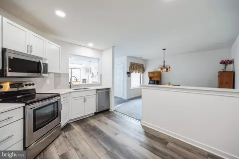 810 Augusta Cir, Mount Laurel, NJ 08054 photo 10