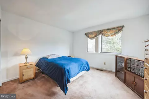 810 Augusta Cir, Mount Laurel, NJ 08054 photo 12