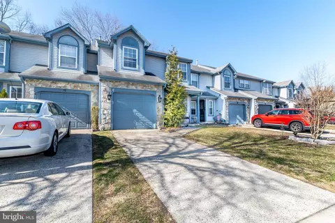 10 Kettlebrook Dr, Mount Laurel, NJ 08054 photo 6