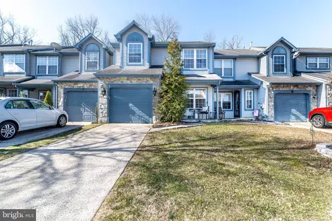 10 Kettlebrook Dr, Mount Laurel, NJ 08054 photo 7