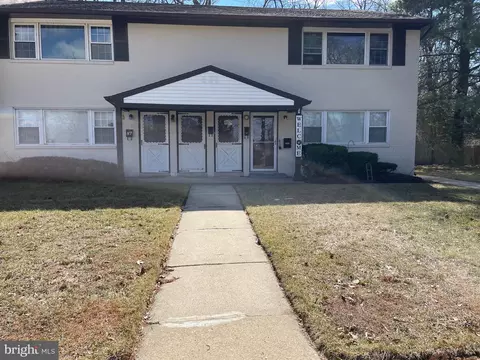 810 N Forklanding Rd N #119, Maple Shade, NJ 08052
