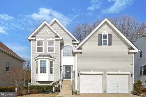 6 Providence Ct, Delran, NJ 08075