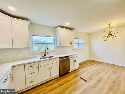 Kitchen - 207 Harvard Ave, Pemberton, NJ 08068 photo 2 of 2