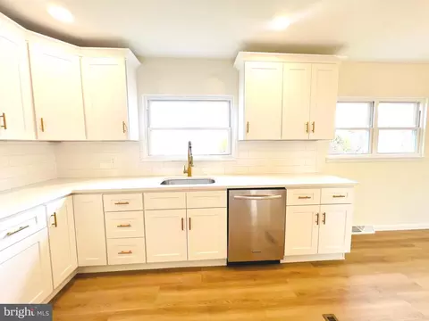 Kitchen - 207 Harvard Ave, Pemberton, NJ 08068 photo 1 of 2