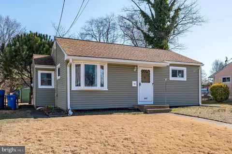 415 Oakland Ave, Maple Shade, NJ 08052
