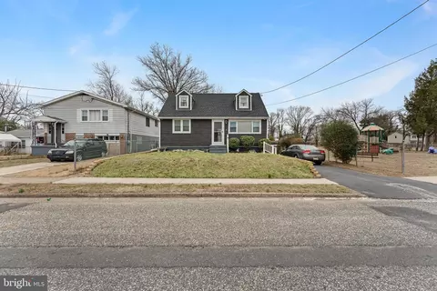 41 Stewart Ave, Delran, NJ 08075