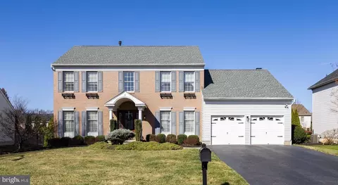 15 Murray Rd, Moorestown, NJ 08057