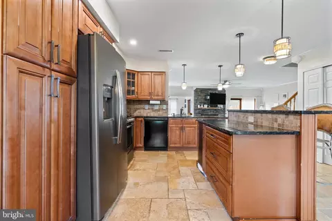 Kitchen - 34 E Oleander Dr, Mount Laurel, NJ 08054 photo 1 of 3