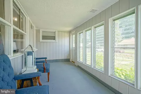 8 Rose Ave, Maple Shade, NJ 08052 photo 3