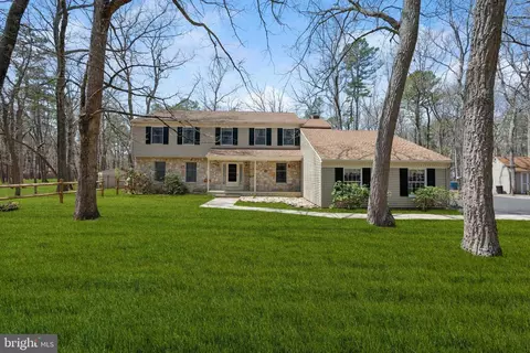 6 Sherring Way, Tabernacle, NJ 08088