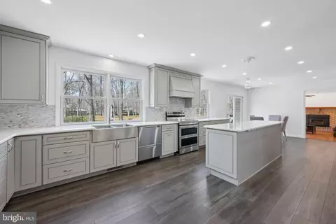 Kitchen - 6 Sherring Way, Tabernacle, NJ 08088 photo 1 of 2