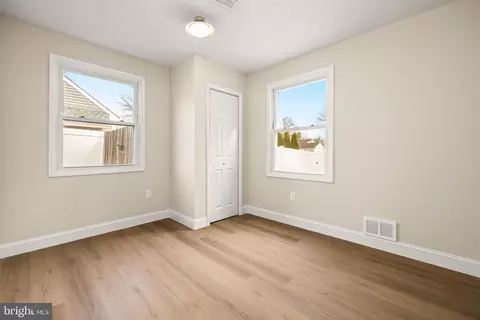 Bedroom - 111 Dory Ct, Beverly, NJ 08010 photo 5 of 6