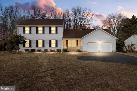 14 Taunton Rd, Medford, NJ 08055