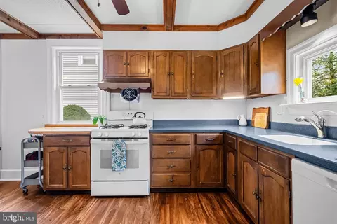 403 Midway, Riverton, NJ 08077 photo 27