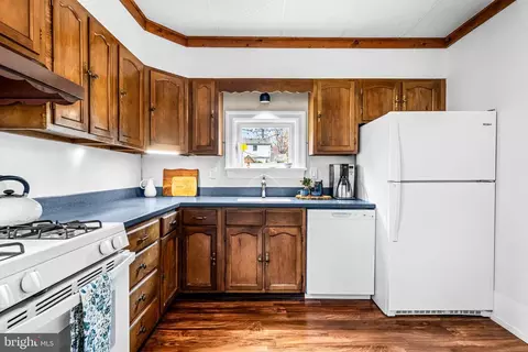 403 Midway, Riverton, NJ 08077 photo 25