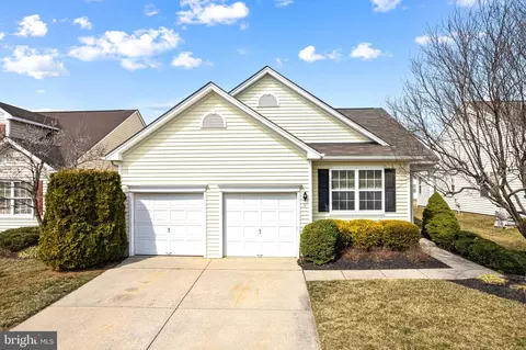 3 Fairfield Dr, Westampton, NJ 08060