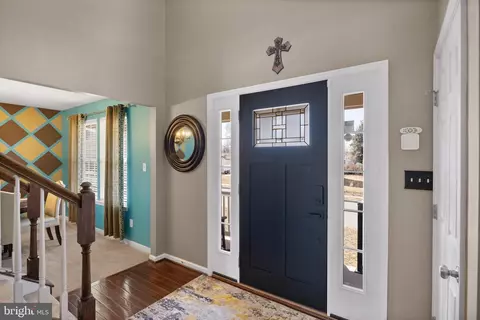Entry Way - 2 Tieman Cir, Delanco, NJ 08075 photo 1 of 8