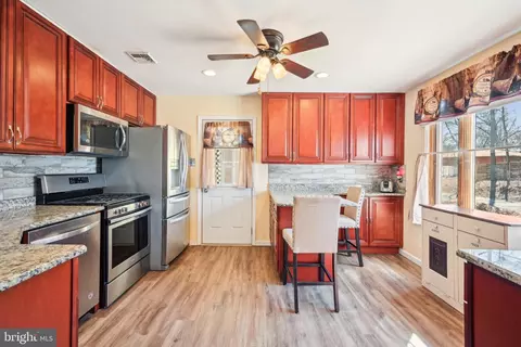313 Maple Rd, Mount Laurel, NJ 08054 photo 12
