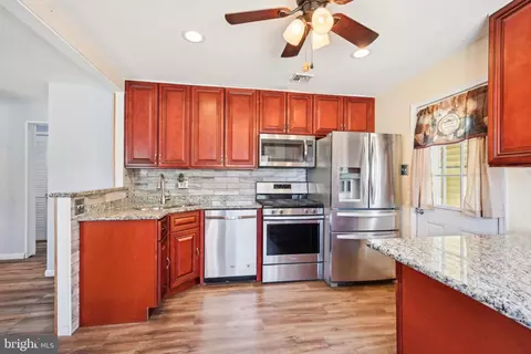313 Maple Rd, Mount Laurel, NJ 08054 photo 14
