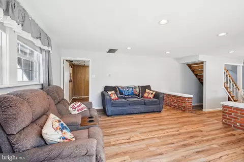 313 Maple Rd, Mount Laurel, NJ 08054 photo 8