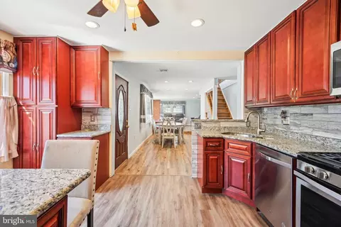 313 Maple Rd, Mount Laurel, NJ 08054 photo 13