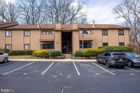 1508 Woodhollow Dr, Marlton, NJ 08053