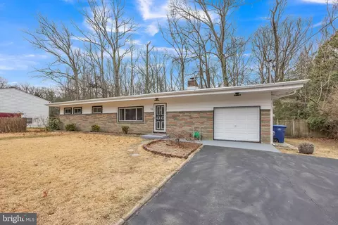 55 Georgia Trl, Medford, NJ 08055