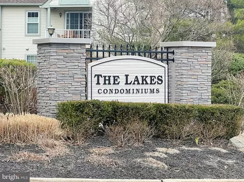 1106 B Harwood Ct # B, Mount Laurel, NJ 08054