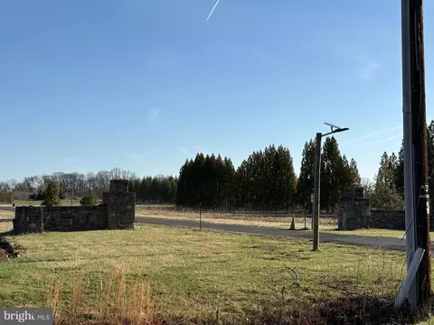 White Pine Road, Chesterfield, NJ 08515