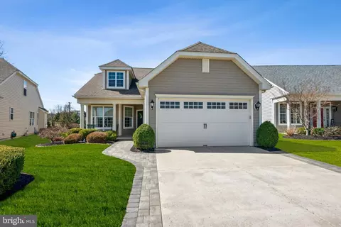 7 Doddington Blvd, Medford, NJ 08055