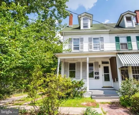 67 Madison Ave, Mount Holly, NJ 08060
